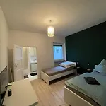 Charmante Direkt In Der Stadtmitte *
